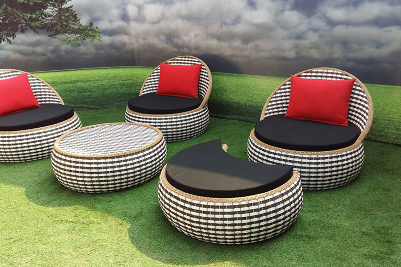 Outdoor furniture PE Wicker set
