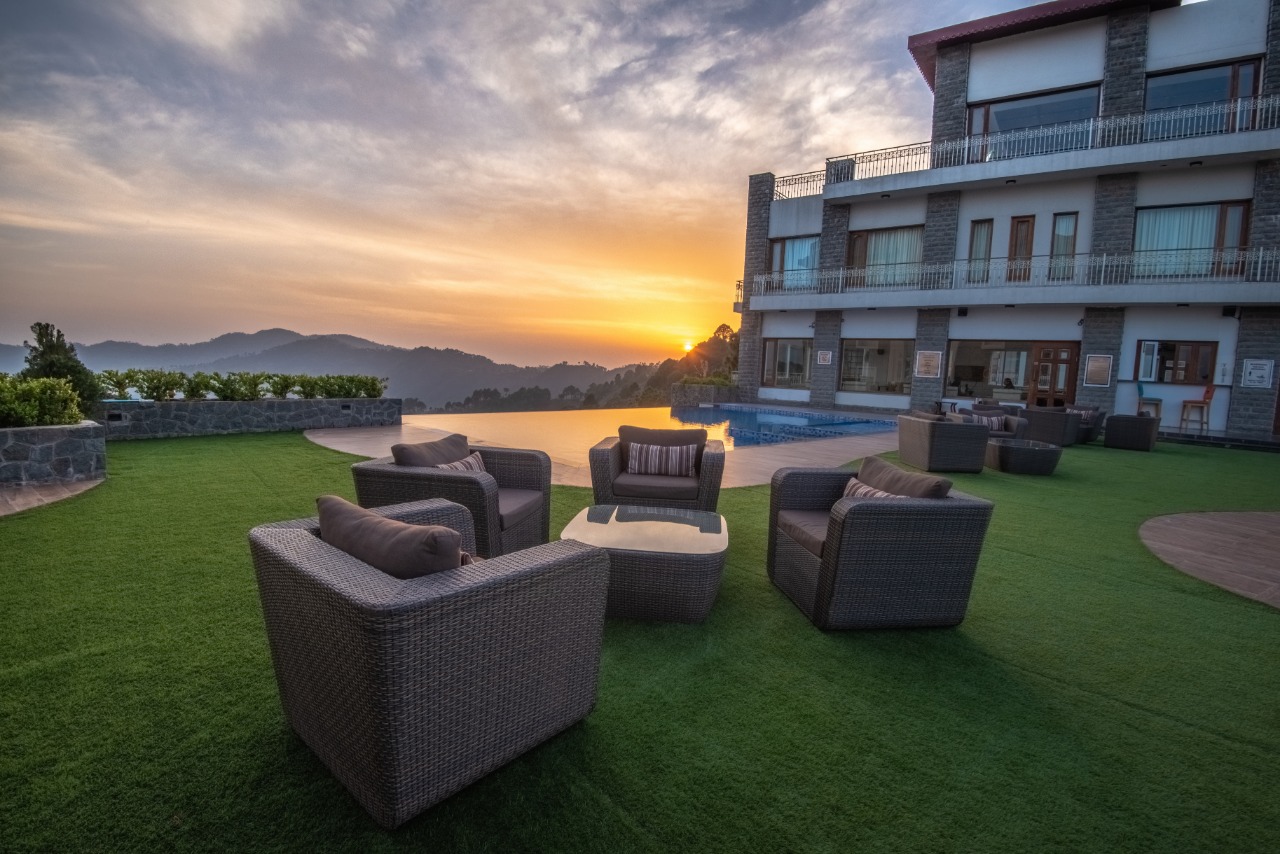 Outdoor furniture PE Wicker set