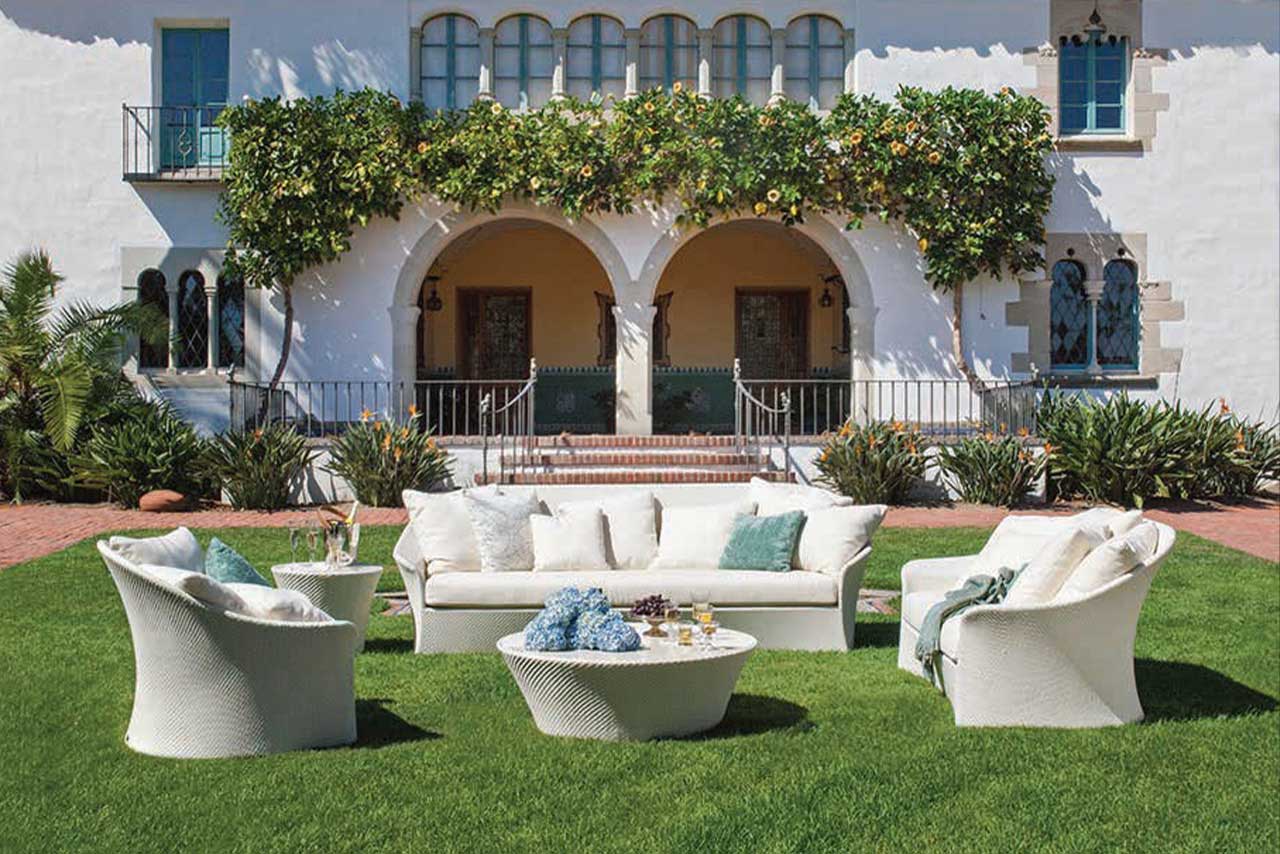 Outdoor furniture PE Wicker set